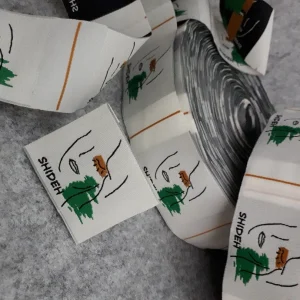 مارک پارچه ای لباس